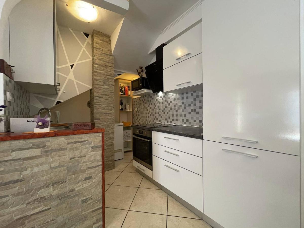 Apartment Malu Pula Ngoại thất bức ảnh